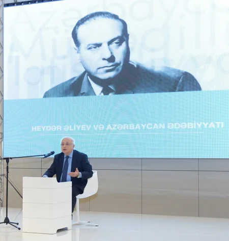 Heydər Əliyev Mərkəzində ümummilli liderə həsr olunan elmi-praktik konfrans keçirilib
