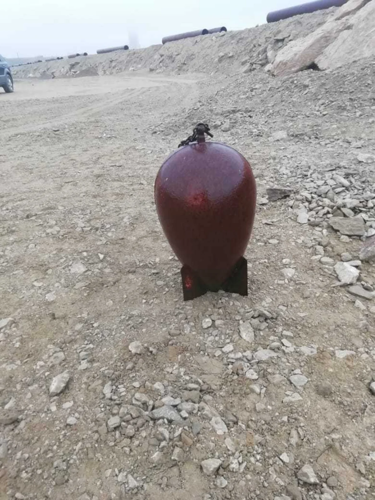 Bakıda dəniz sahilində üzən istiqamətverici nişan tapılıb