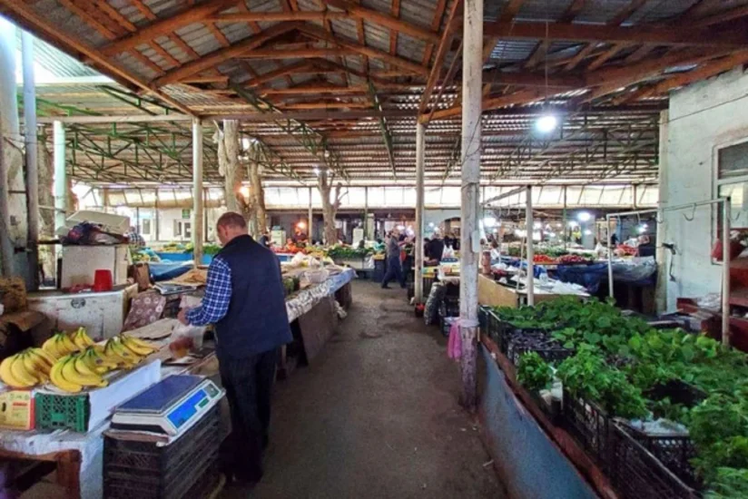 Bakıda bazarda ciddi nöqsanlar aşkarlanıb, bəzi məhsulların satışı dayandırılıb