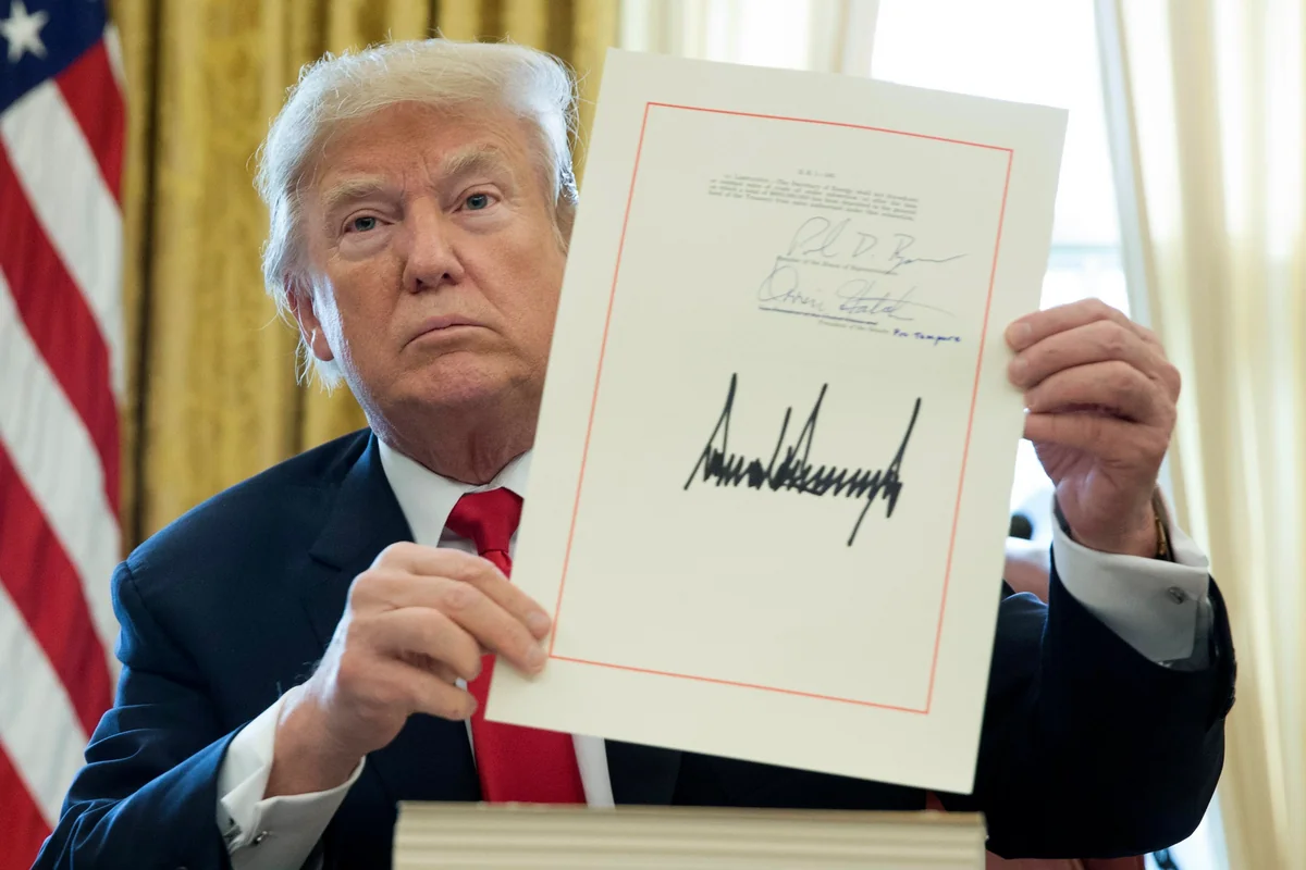 ABŞ-da azərbaycanlı şagird Donald Trampın xüsusi mükafatına layiq görülüb