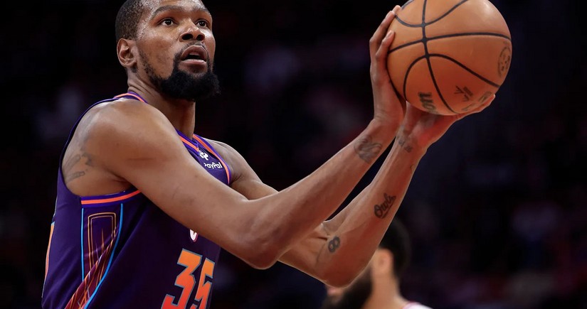 Məşhur basketbolçu klubunu dəyişib