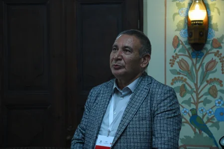 Şuşada Heydər Əliyevə həsr olunmuş “Əbədi ömrün 100 ili” kitabının təqdimatı və elmi konfrans keçirilib