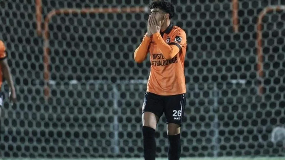 PSJ müflis olan klubun futbolçusunu baxışa çağırıb