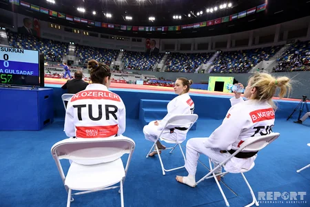 İslamiada: Prezident İlham Əliyev Azərbaycan cüdoçularına medalları təqdim edib - YENİLƏNİB-3