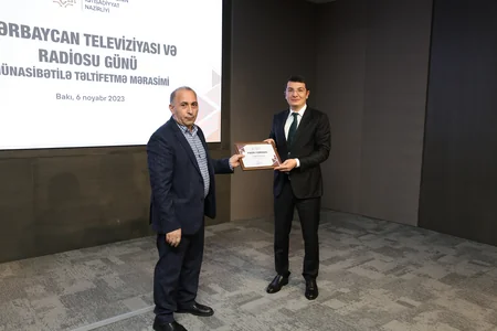İqtisadiyyat Nazirliyi bir sıra televiziya işçilərini Fəxri fərmanla təltif edib