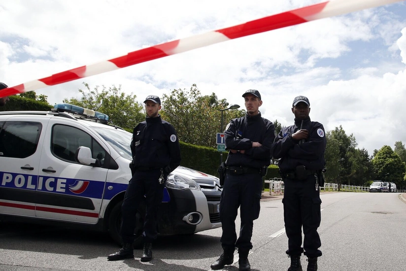 Parisdə atışma olub, bir nəfər ölüb