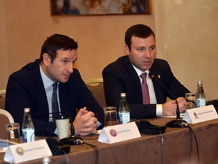 Bakıda UEFA-nın Rəqəmsal Transformasiya mövzusuna həsr edilmiş seminarı keçirilir