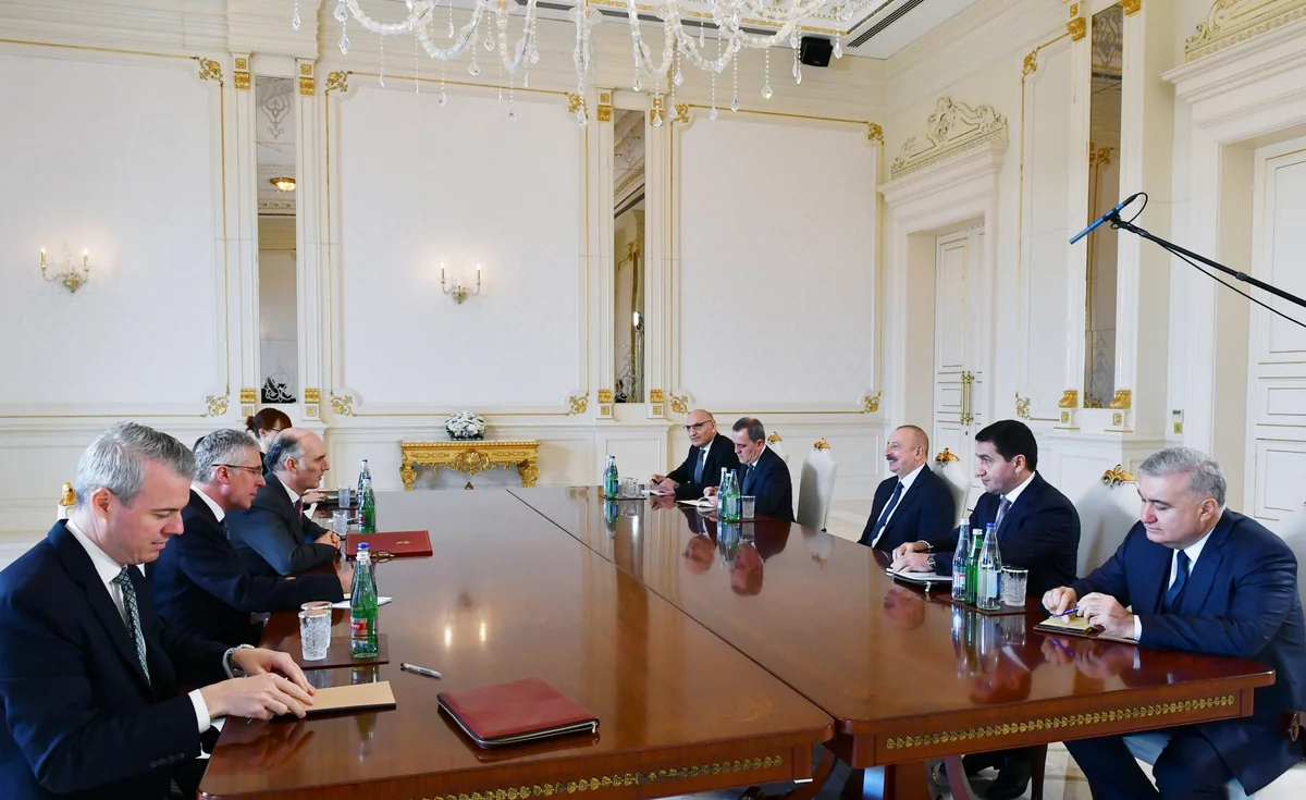 Президент Азербайджана принял Государственного министра Великобритании по делам Европы