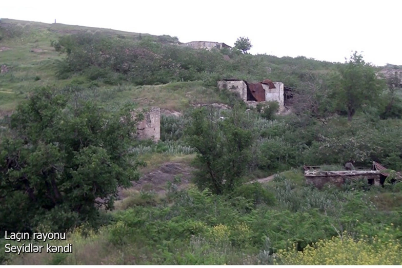 Footage from Seyidlar village of Lachin