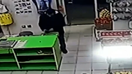 Bakıda mağazalardan oğurluqlar edən və onlayn yolla narkotik satan şəxslər saxlanılıb