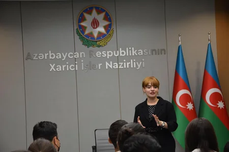 Diplomatiya həftəsinin ikinci həftəsi baş tutub