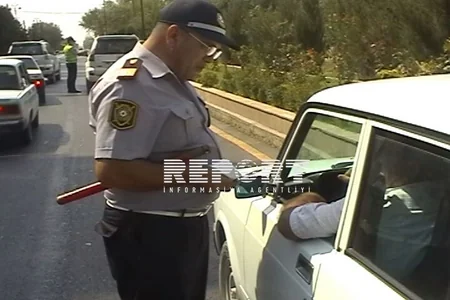 İki saata 30 avtomobil sahibi cərimələnib - FOTO