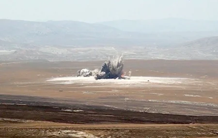 Air Force aircraft conducts scheduled live firing flights - VIDEO