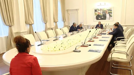Azəryolservisin başçısı vətəndaşların qəbulunu keçirib