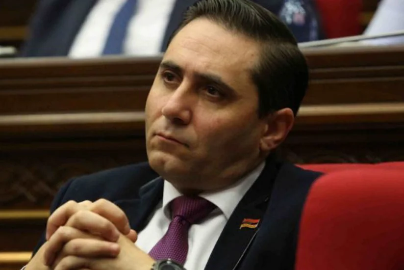 Армянский депутат призвал власти Армении выйти из Facebook