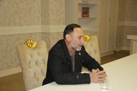 Daşınmaz Əmlakın Dövlət Kadastrı və Reyestrinin sədri Cəlilabadda vətəndaşları qəbul edib
