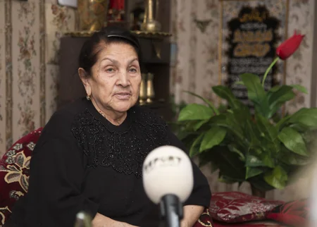 Xalq artisti Roza Cəlilova: “Restoran sahiblərinin vicdanı olsa, rəqsimizi bu səviyyəyə salmazlar” - MÜSAHİBƏ