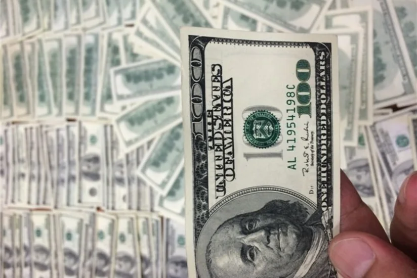 ​Nərimanov parkında saxta dollar satan şəxsin məhkəməsi başlayıb