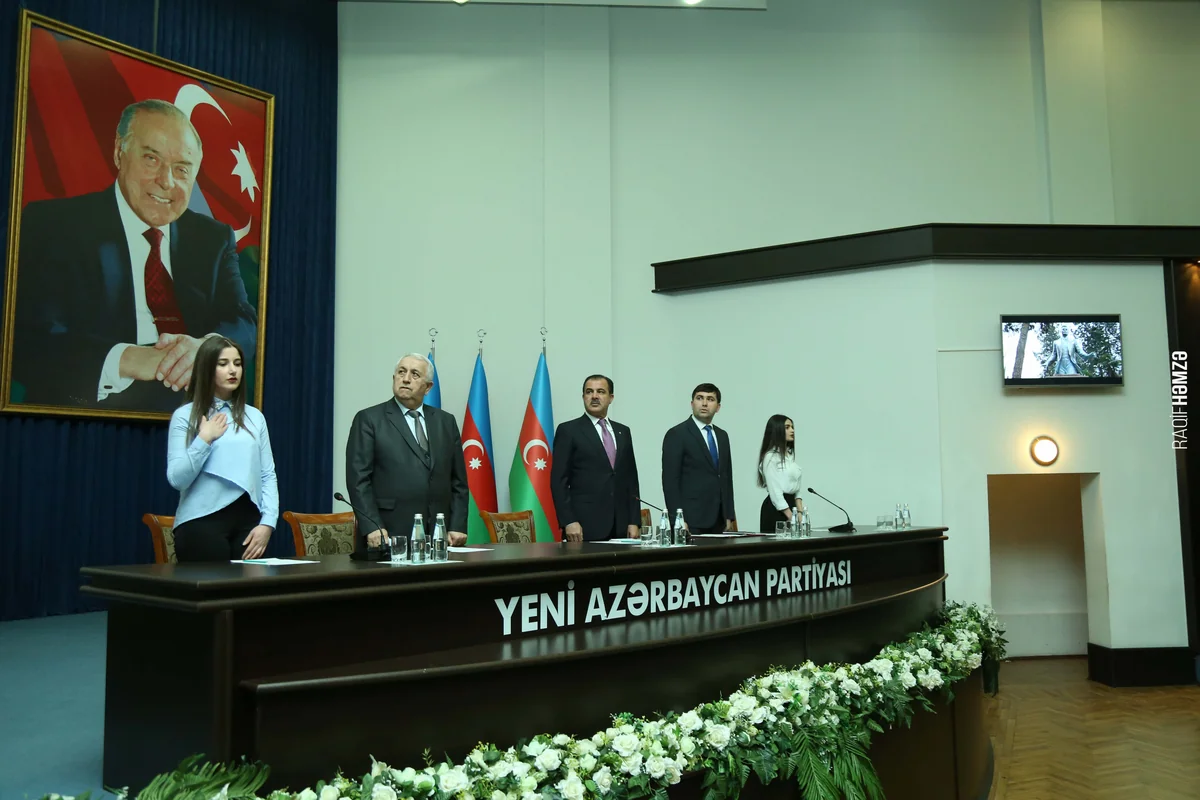 Gəncədə Gənclər Günü qeyd olunub - FOTO