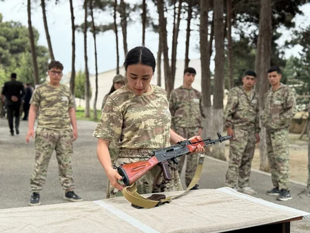 “Şahin” hərbi-idman oyununun Bakı şəhəri üzrə zona mərhələsi keçirilib