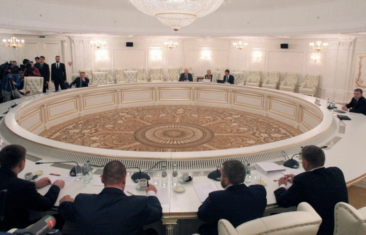 Meeting of sub-groups of Trilateral Contact Group on situation in Ukraine starts