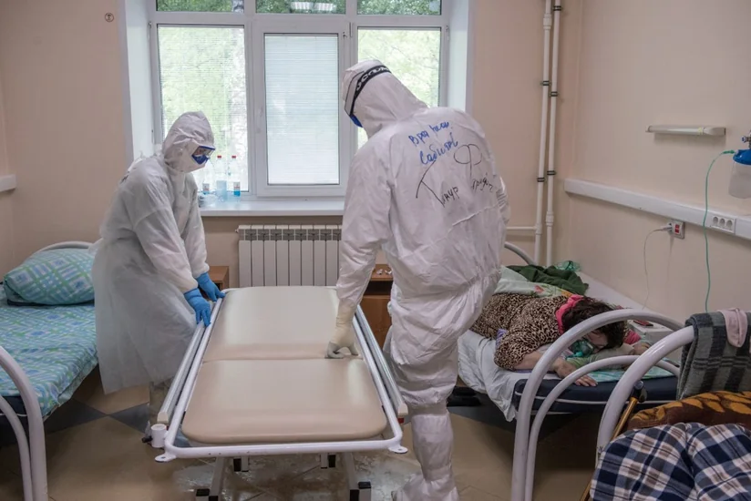 В Индии выявили почти 15 тыс. новых случаев COVID-19 за сутки