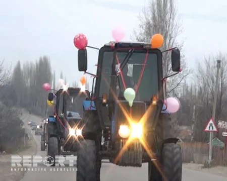 Tovuzda bəy maşınını traktor karvanı müşayiət edib - FOTO