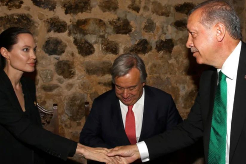 ​Ancelina Coli: Türkiyəni hər yerdə tərifləyirəm