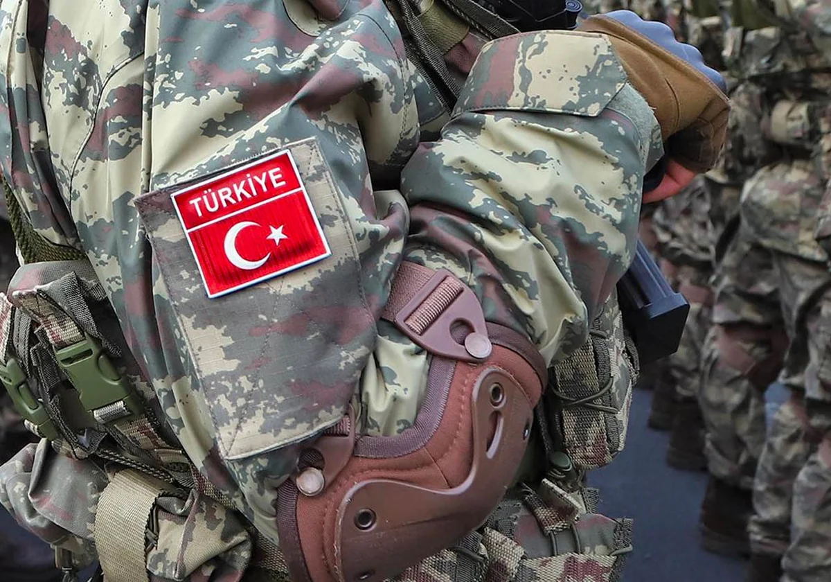 Türkiyənin 3 hərbçisi terrorçularla mübarizədə şəhid olub - YENİLƏNİB