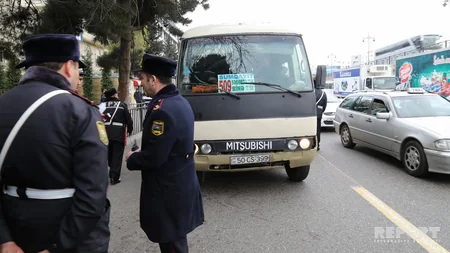 Bakıda DYP taksi və mikroavtobus sürücülərinə qarşı reyd keçirib - FOTO - VİDEO