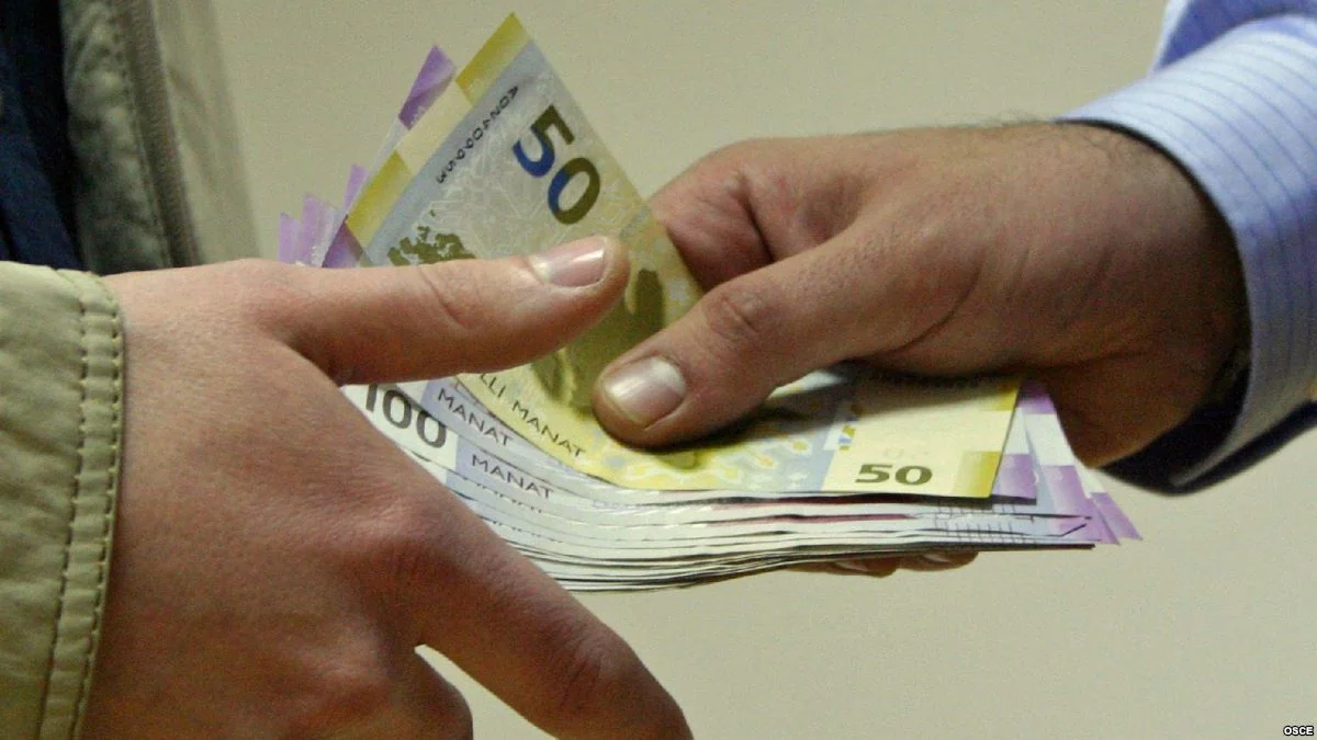 Naxçıvanda nağdsız ödənişlərin həcmi bir ildə 34 % artıb