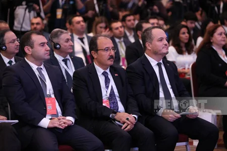 Bakıda Azərbaycan İnvestisiya və Gənc Sahibkarlar Forumu keçirilir