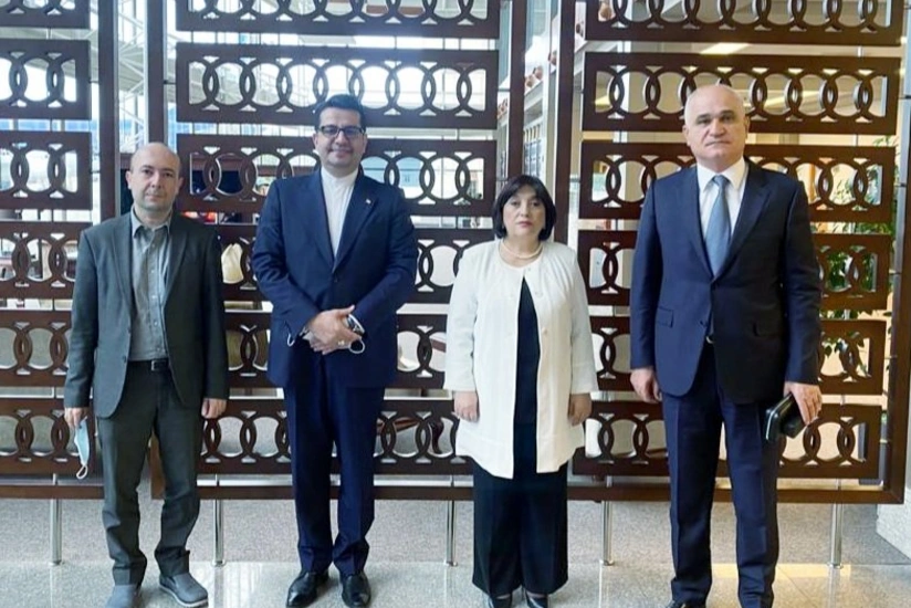 Azərbaycan nümayəndə heyəti İrana gedib