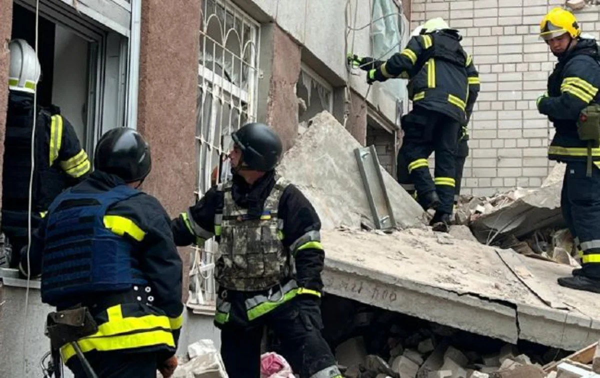 В Чернигове из-за ракетного удара ВС РФ погибли 17 человек, объявлен траур