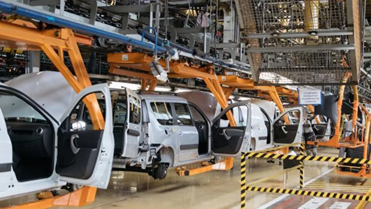 АвтоВАЗ вновь приостановил производство