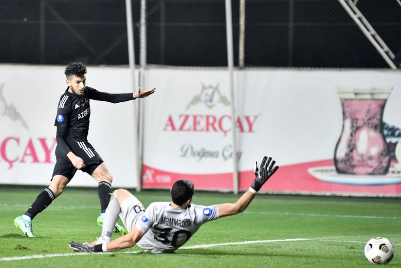 Qarabağın aparıcı futbolçusu Kayratla oyunu buraxa bilər