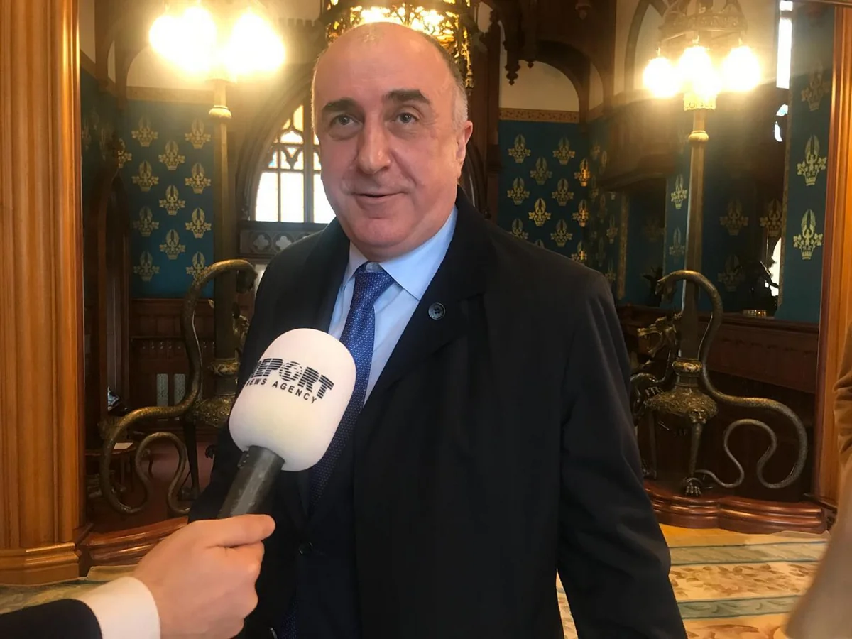 Elmar Məmmədyarov: “Azərbaycan və Ermənistan XİN başçılarının növbəti görüşündə Sergey Lavrov da iştirak etmək istəyir”
