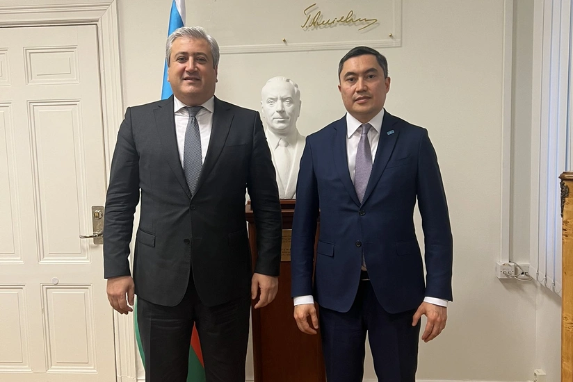 Посол Азербайджана в Швеции встретился с казахстанским коллегой
