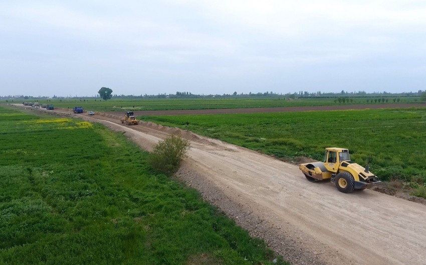 Azərbaycanda cəbhəyanı yollar yenidən qurulur
