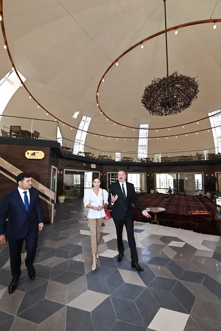 Bakıda “Şərq Bazarı” kompleksi bərpa və yenidənqurmadan sonra istifadəyə verilib