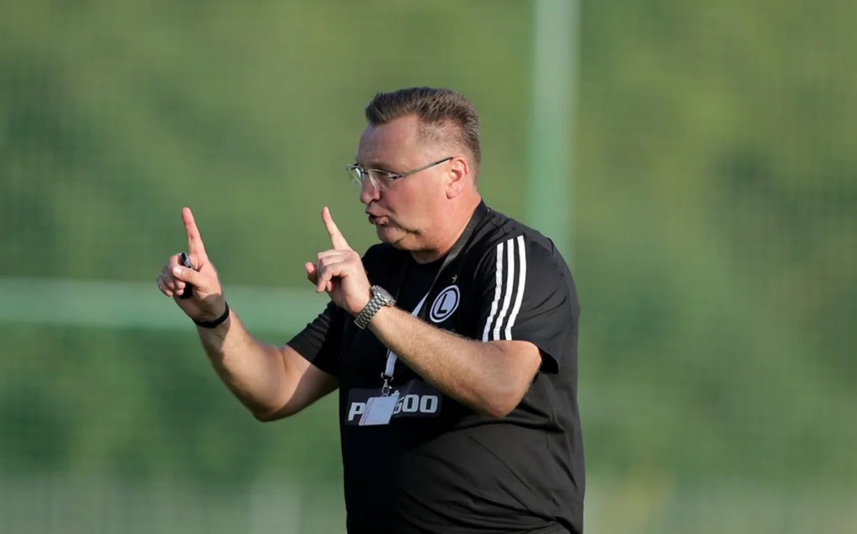 Legiyanın baş məşqçisi: Mahir Emreli öz üzərində işləməlidir