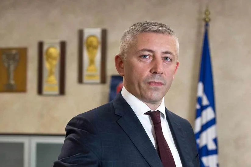 Serbiya Futbol Birliyinin prezidentində koronavirus aşkarlandı