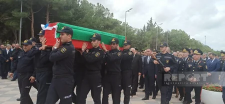 Ermənilərin mina terrorunda həlak olan polis serjantı Sumqayıt Şəhidlər xiyabanında dəfn edilib - YENİLƏNİB