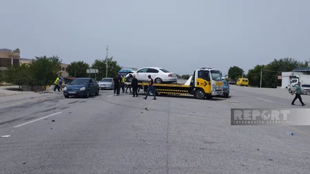 Kürdəmirdə zəncirvari yol qəzası olub, xəsarət alanlar var - YENİLƏNİB