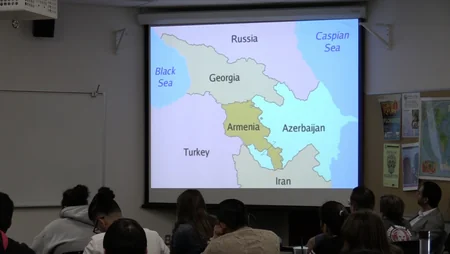 Azərbaycanın Los-Ancelesdəki baş konsulu Fullerton Kollecində mühazirə deyib