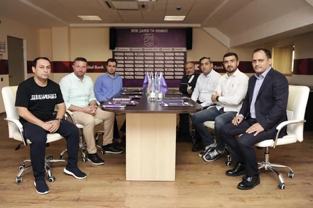 PFL rəhbərliyi Sumqayıtın stadionuna baş çəkib