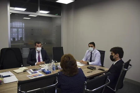 Açıq məkandakı reklamlarda Azərbaycan dilinin qorunması ilə bağlı təkliflər hazırlanır