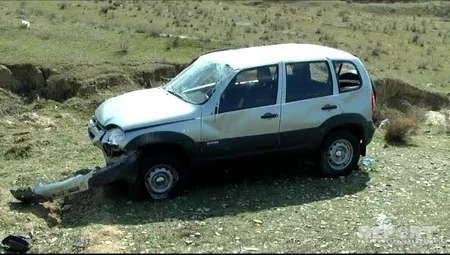 Hacıqabulda  “Chevrolet-Niva” aşıb 3 nəfər xəsarərt alıb - FOTO