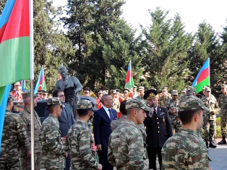 Murovdağ döyüşçüləri Üzeyir Hacıbəyli və Əhməd Cavadın xatirəsini yad edib