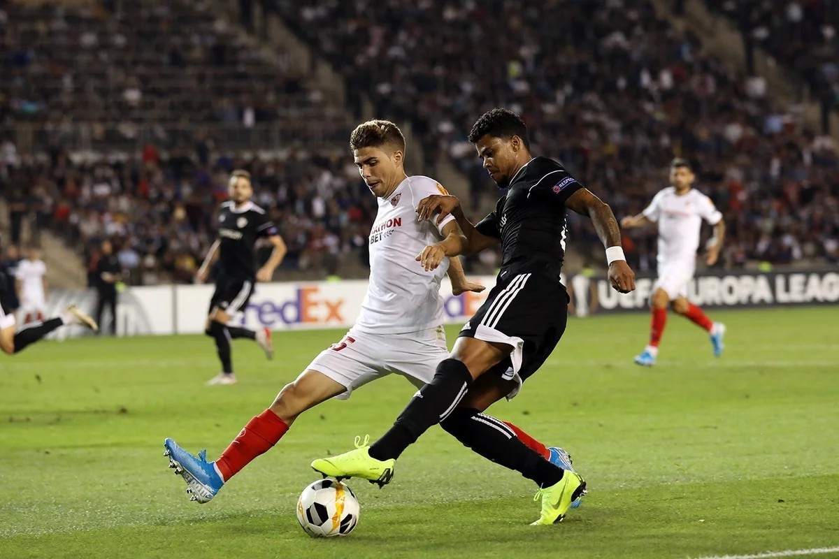 Карабах дома крупно проиграл Севилье - ОБНОВЛЕНО